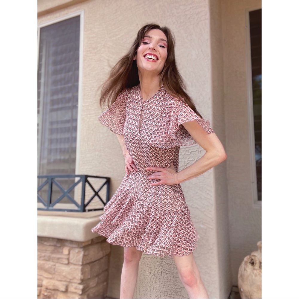 Elegant Pink Patterned Dress